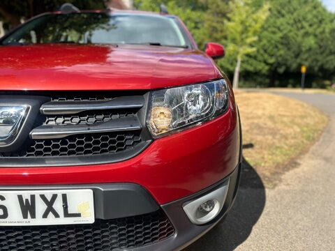Dacia Sandero Stepway LAUREATE DCI 33