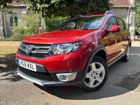 Dacia Sandero Stepway LAUREATE DCI 15