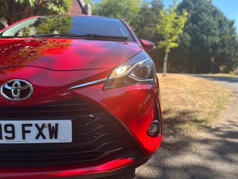 Toyota Yaris VVT-I ICON TECH 49