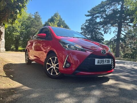 Toyota Yaris VVT-I ICON TECH 45