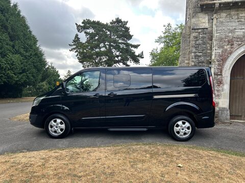 Ford Tourneo Custom 310 TITANIUM L2 TDCI 20