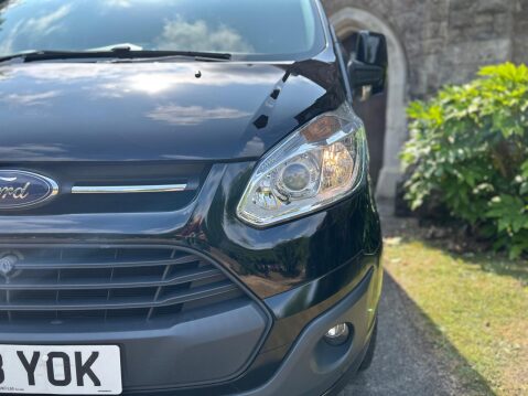 Ford Tourneo Custom 310 TITANIUM L2 TDCI 44