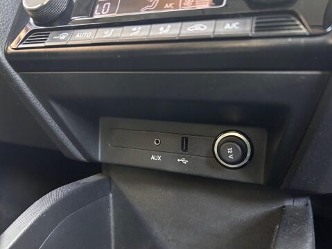 Skoda Fabia SE L TSI DSG 33