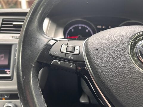 Volkswagen Golf 1.6 TDI BlueMotion Tech Match Edition DSG Euro 6 (s/s) 5dr 24