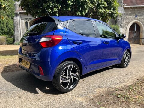 Hyundai i10 MPI PREMIUM 17