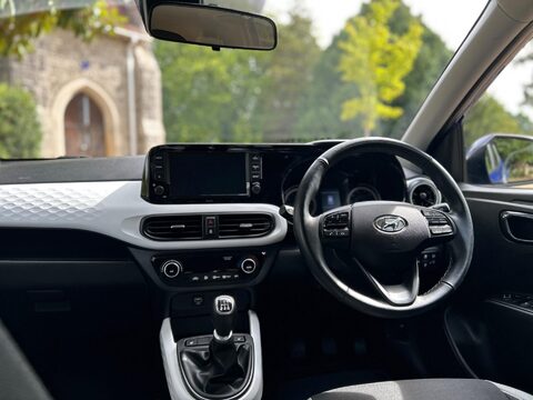 Hyundai i10 MPI PREMIUM 28