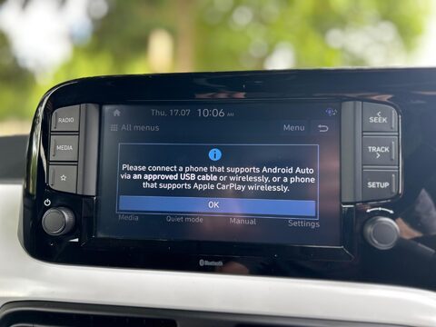 Hyundai i10 MPI PREMIUM 8