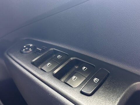 Hyundai i10 MPI PREMIUM 31
