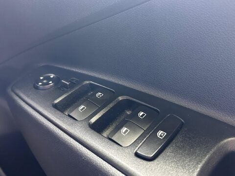 Hyundai i10 MPI PREMIUM 31