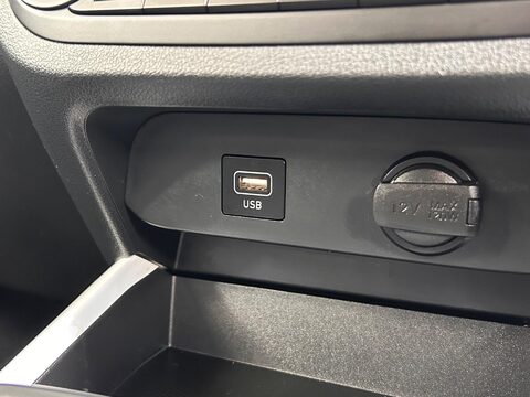 Hyundai i10 MPI PREMIUM 29