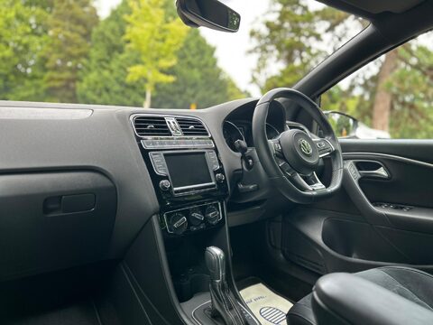 Volkswagen Polo BLUEGT DSG 9