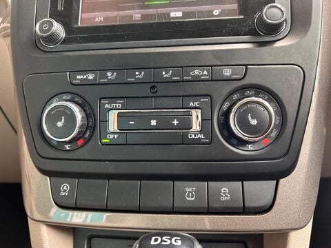Skoda Yeti SE L TSI DSG 29