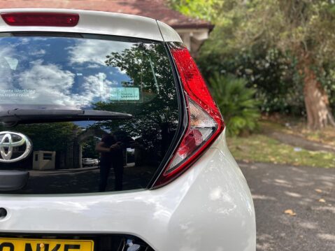 Toyota Aygo VVT-I X-PLAY 42