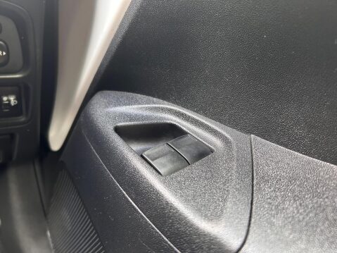 Toyota Aygo VVT-I X-PLAY 36