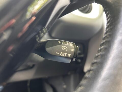Toyota Aygo VVT-I X-PLAY 32