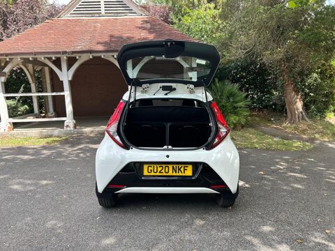 Toyota Aygo VVT-I X-PLAY 38