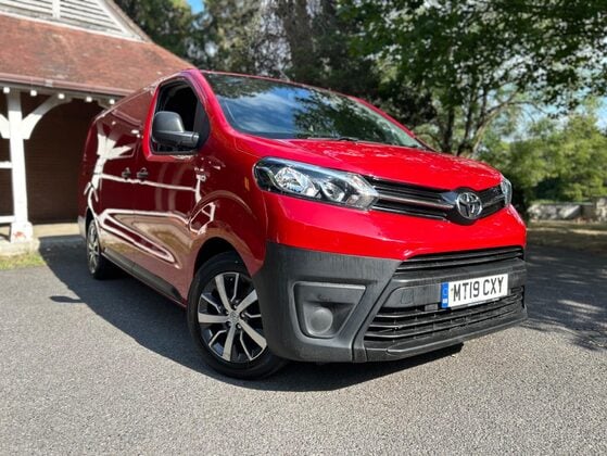 Toyota Proace L2 ICON