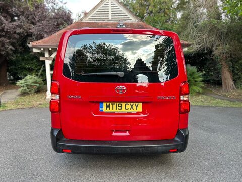 Toyota Proace L2 ICON 12