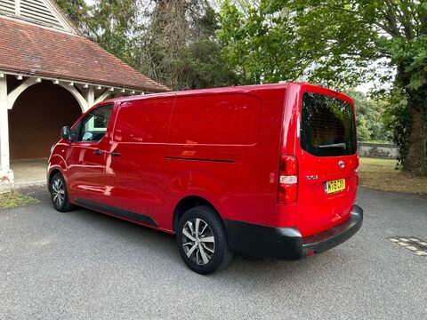 Toyota Proace L2 ICON 10