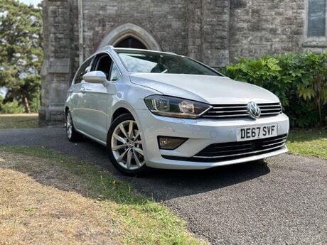Volkswagen Golf SV GT TSI