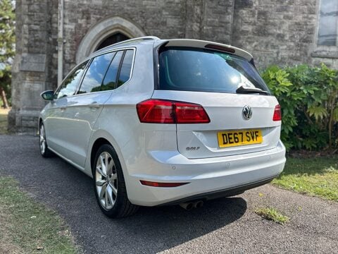 Volkswagen Golf SV GT TSI 20