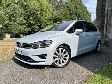 Volkswagen Golf SV GT TSI 14