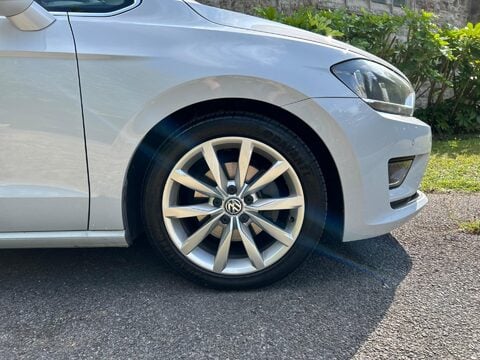 Volkswagen Golf SV GT TSI 33