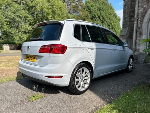 Volkswagen Golf SV GT TSI 17