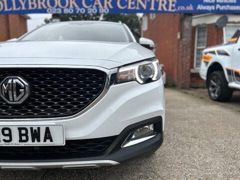 MG ZS EXCLUSIVE 36