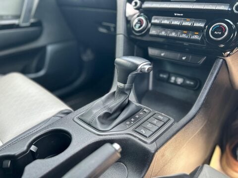 Kia Sportage CRDI GT-LINE 17