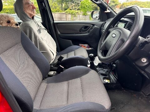 Ford Maverick ZETEC 6