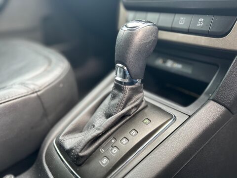 Citroen C3 PURETECH FLAIR S/S EAT6 19