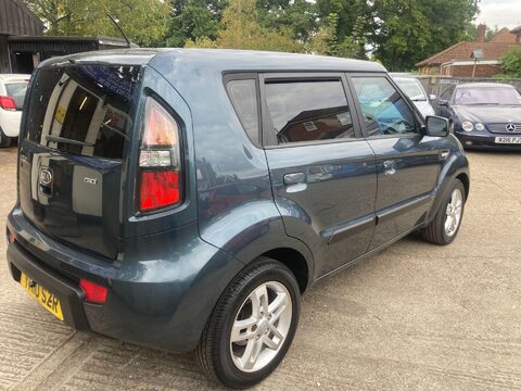 Kia Soul 2 CRDI 4