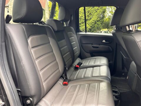Volkswagen Amarok DC V6 TDI BLACK EDITION 4MOTION 7