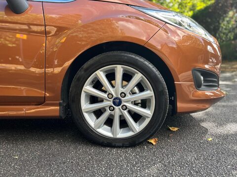 Ford Fiesta TITANIUM 30