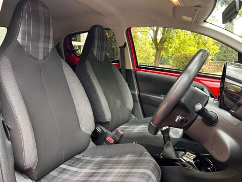 Peugeot 108 ALLURE 7