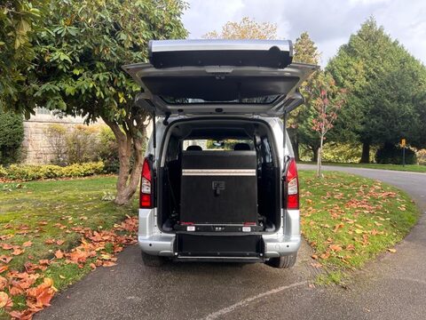 Peugeot Partner Tepee HORIZON S AC 18