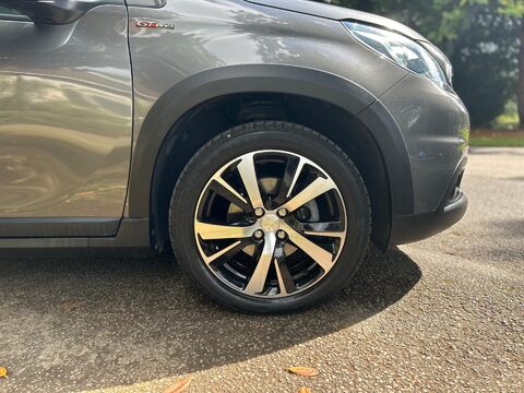 Peugeot 2008 PURETECH S/S GT LINE 29