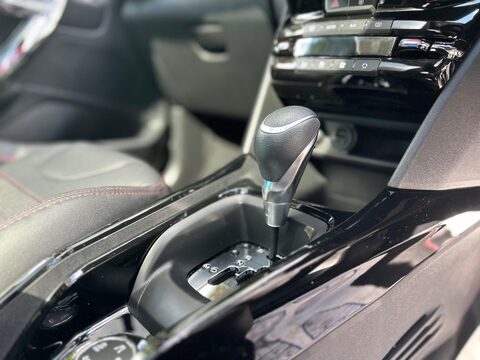 Peugeot 2008 PURETECH S/S GT LINE 48