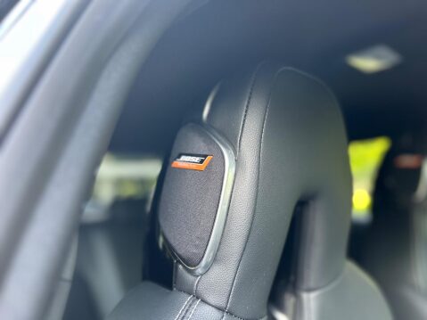 Nissan Juke DIG-T TEKNA 4