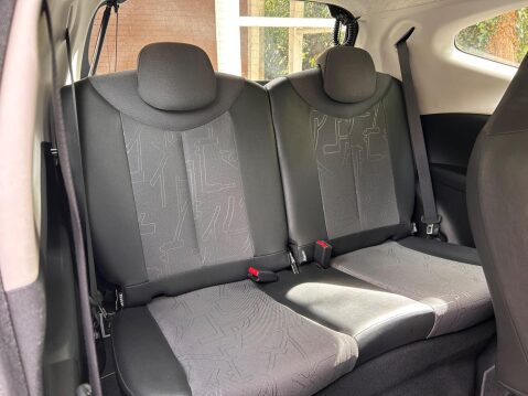 Toyota Aygo VVT-I X-PRESSION 5