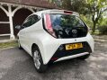 Toyota Aygo VVT-I X-PRESSION 20
