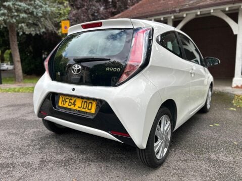 Toyota Aygo VVT-I X-PRESSION 18