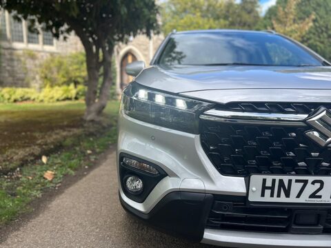 Suzuki S-Cross MOTION BOOSTERJET MHEV 38
