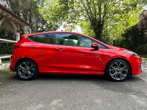 Ford Fiesta ST-LINE EDITION MHEV 16