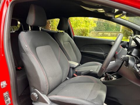 Ford Fiesta ST-LINE EDITION MHEV 4