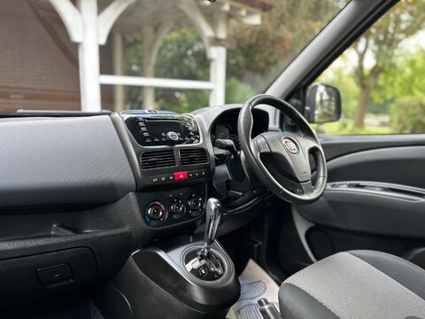Fiat Doblo ELEGANZA MULTIJET DUALOGIC 19