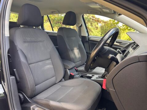 Volkswagen Golf SE TSI BLUEMOTION TECHNOLOGY DSG 4