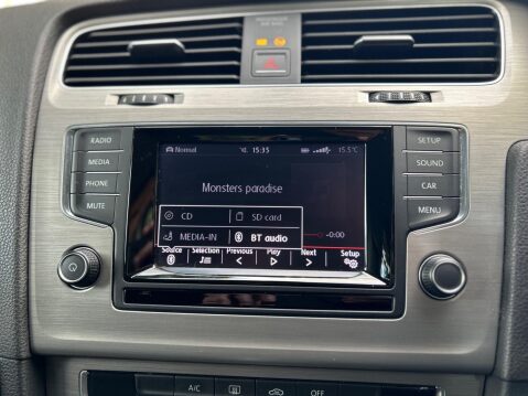 Volkswagen Golf SE TSI BLUEMOTION TECHNOLOGY DSG 25