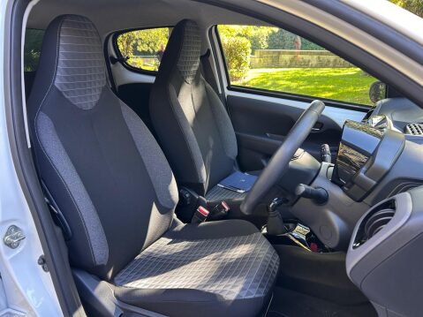 Peugeot 108 ALLURE 16